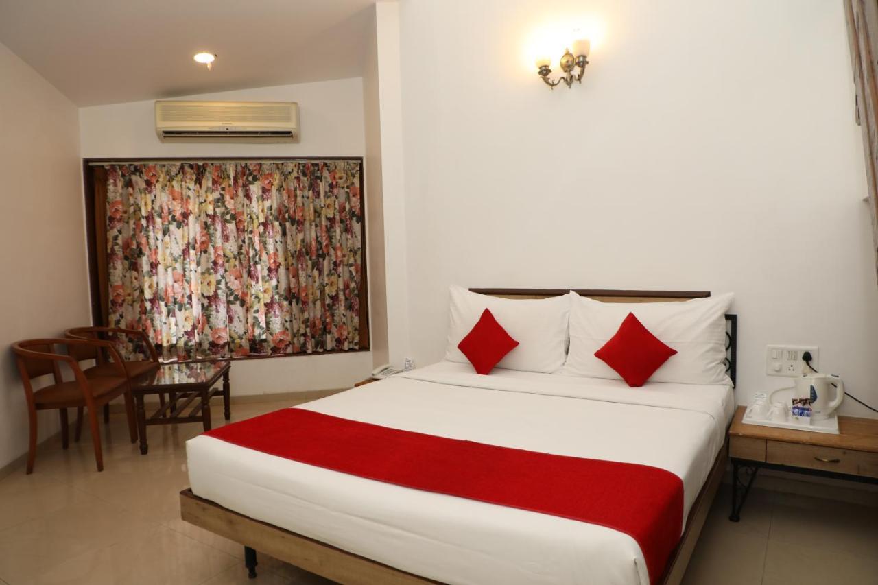 Hotel Bella Vista Mahābaleshwar Exterior foto